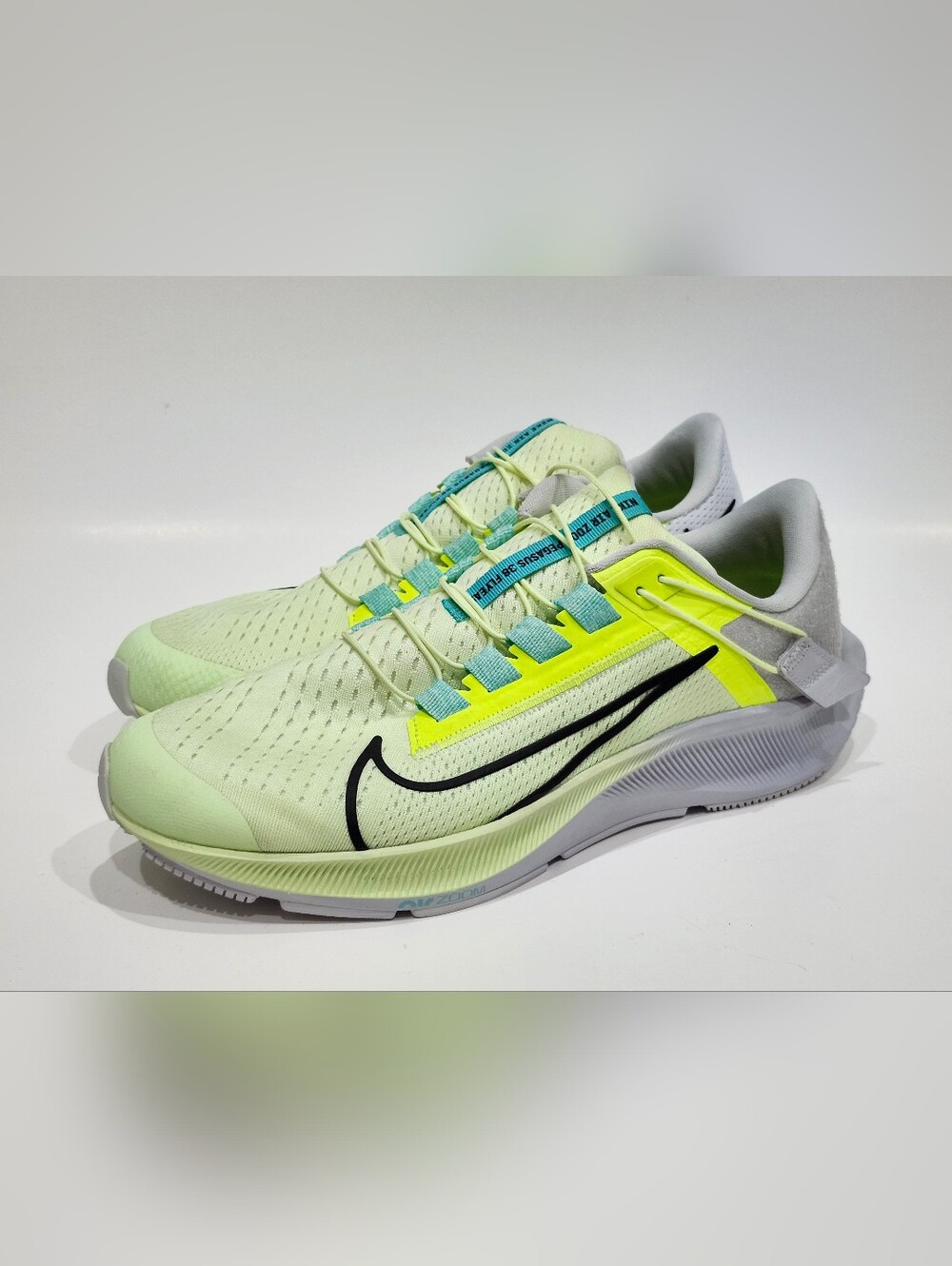 Nike Women’s Air Zoom Pegasus 38 Barely Volt/Aurora Green DA6698-700 Size 11 US